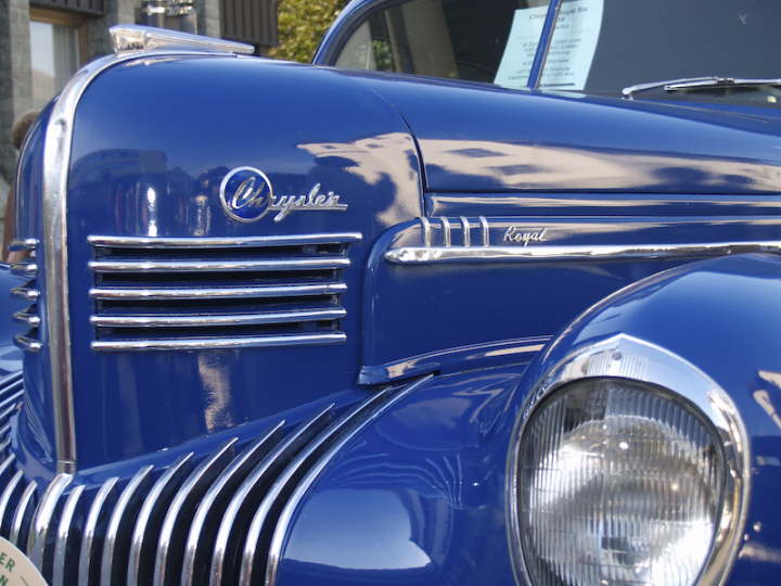 Motorhaube eines Chrysler Royal